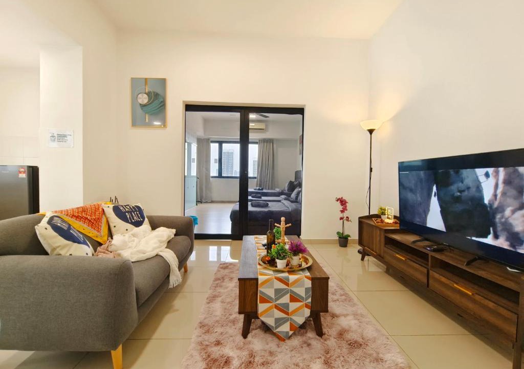 The Strand Apartment | Homestay 301 Kota Damansara 2301 Alpha IVF Alpha Fertility Centre Encorp Strand PJ Sunway Giza Mall by Warm Home