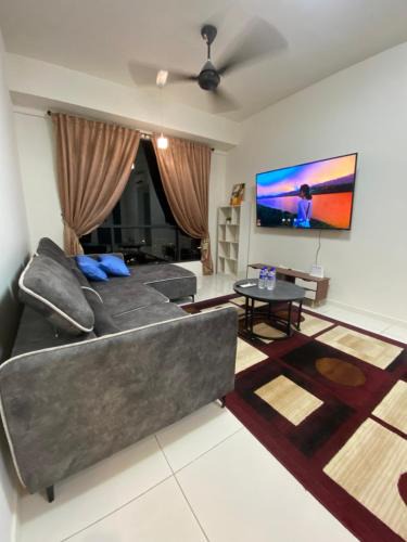 Kampung Sungai Raya House | Homestay