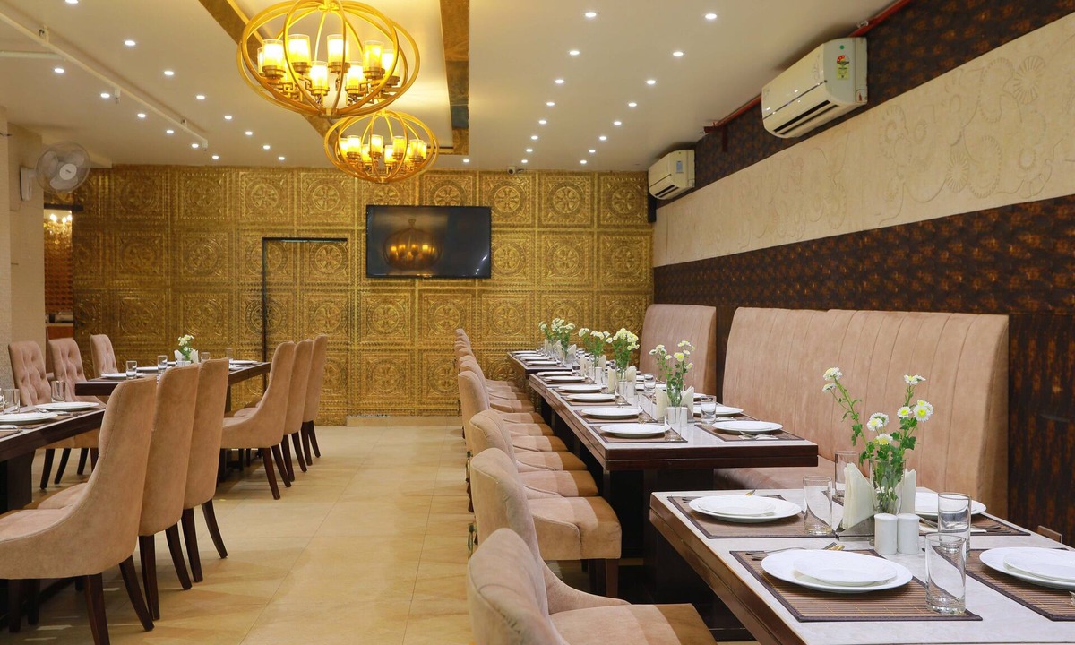 Adarsh Nagar Hotel | Hotel 16 , Delhi