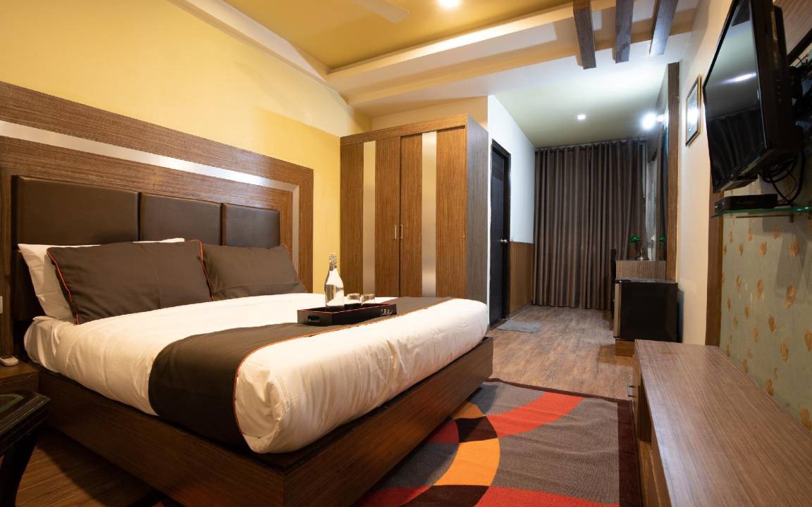 Noida Hotel | Hotel ∙ 2 guests
