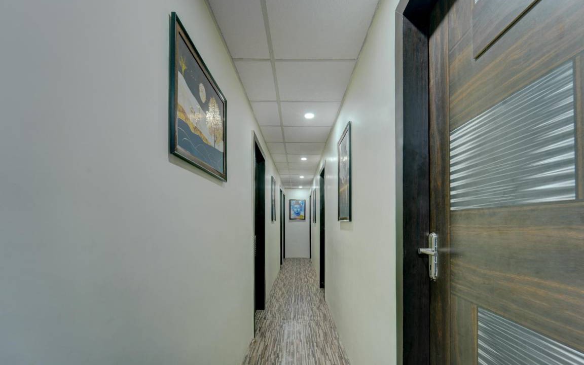 Patna Hotel | Hotel ∙ 3 guests