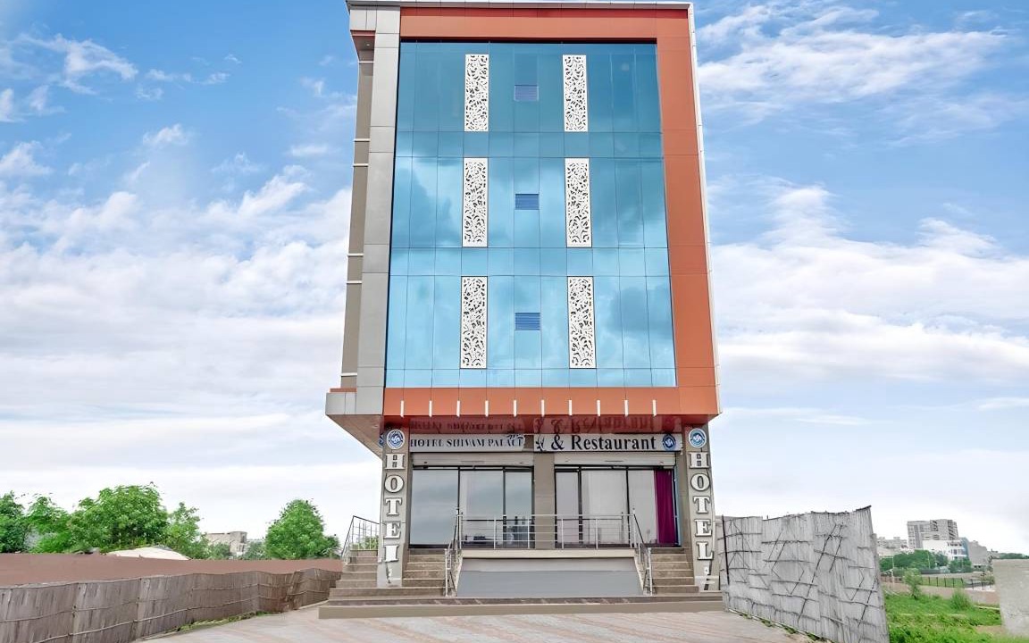 Tonk Road Hotel | Hotel ∙ 3 guests