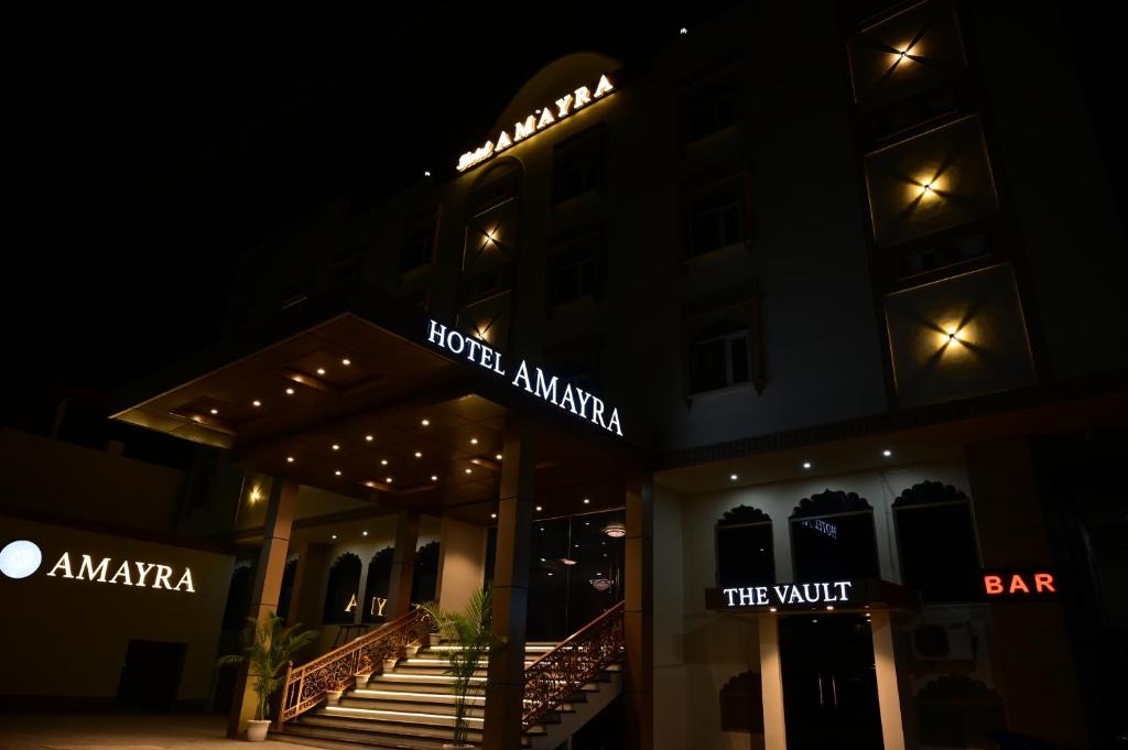 Amer Fort Road Hotel | Hotel Amayra