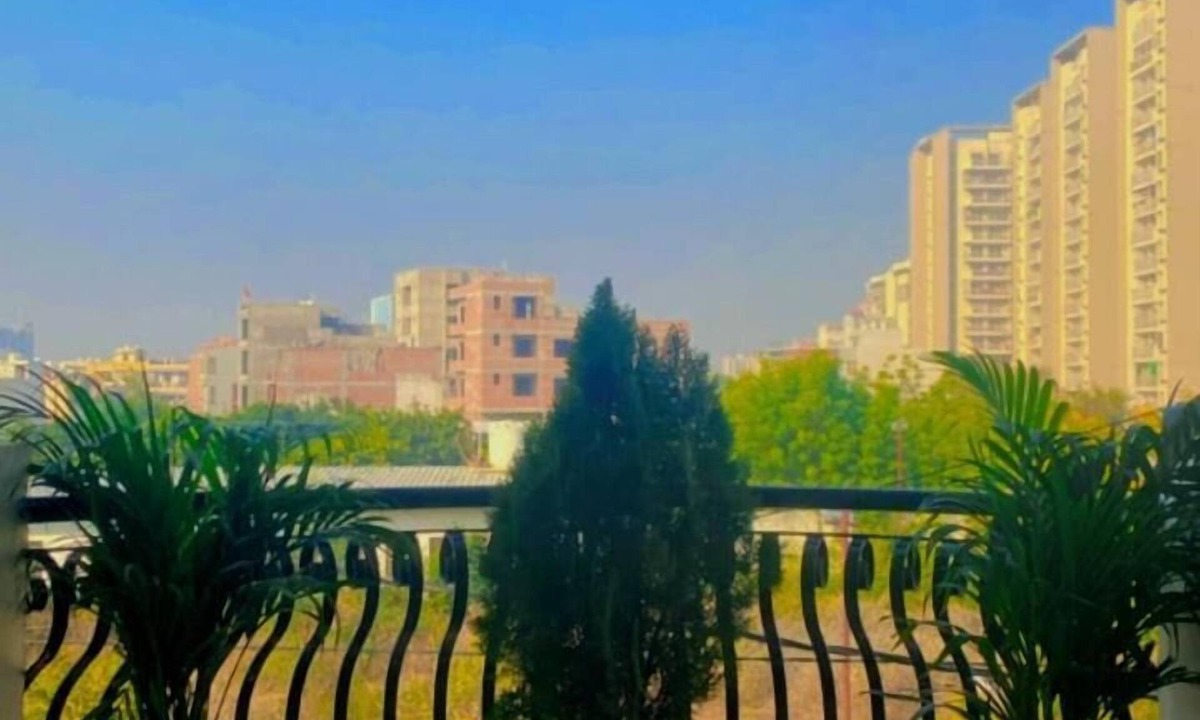 Jagatpura Apartment | Hotel & BNB Solanki Residency Jaipur