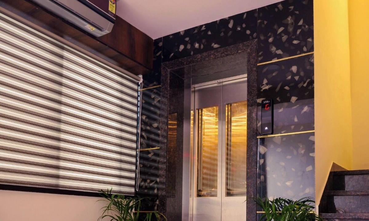 Sanwer Hotel | Hotel Dream Inn