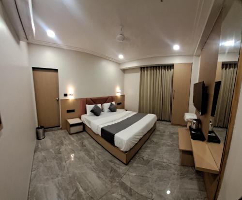 Khattalwada Hotel | Hotel Earth Orbit