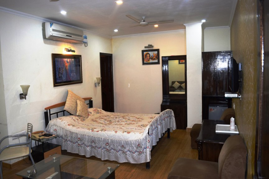 Malviya Nagar Hotel | Hotel Ethnic Residency