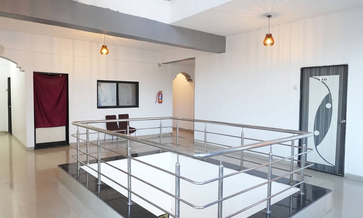 Daulatabad Hotel | Hotel Aagam Executive