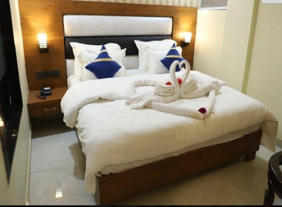 Ballia Hotel | Hotel
