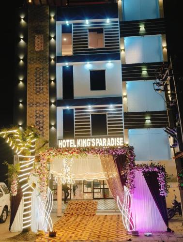 Khattalwada Hotel | HOTEL KINGS PARADISE BANQUET & LAWN, Airport