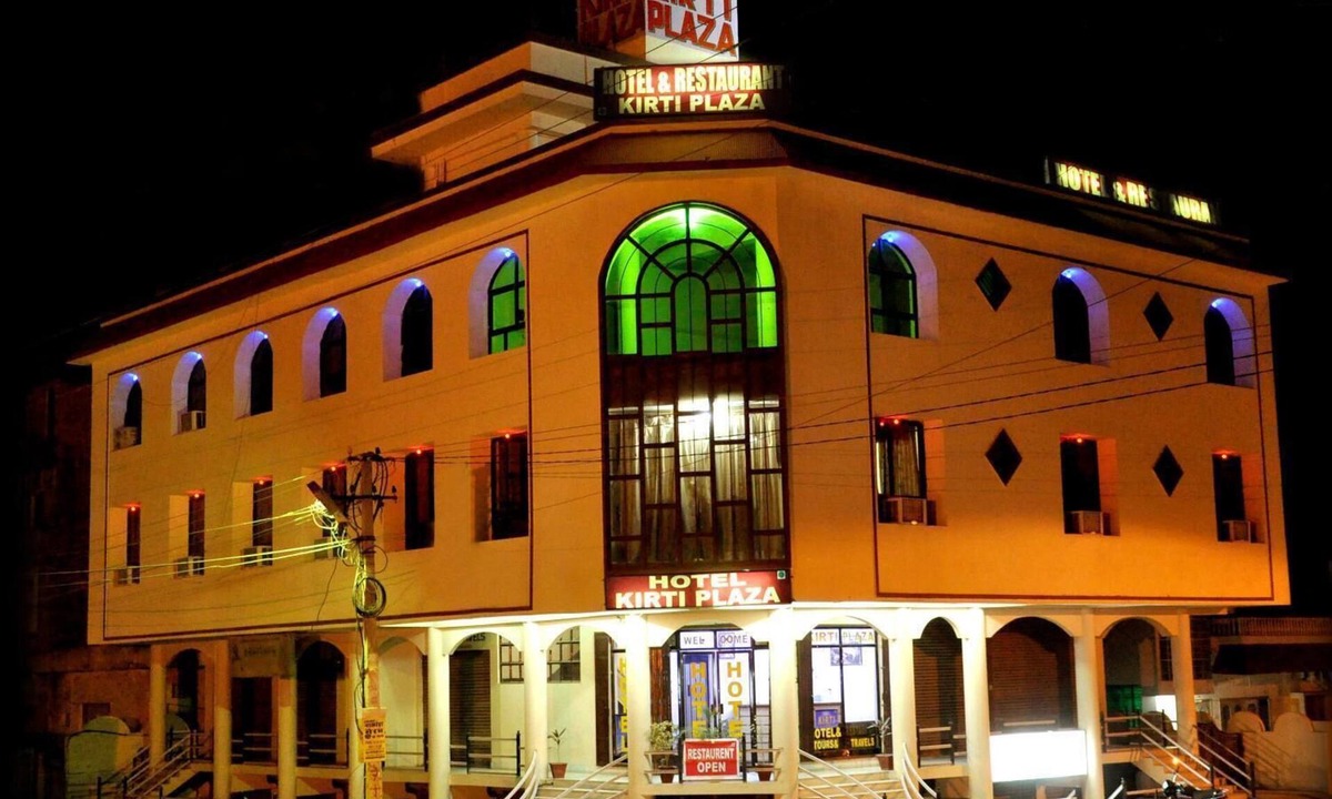 Chittorgarh Hotel | Hotel Kirti Plaza