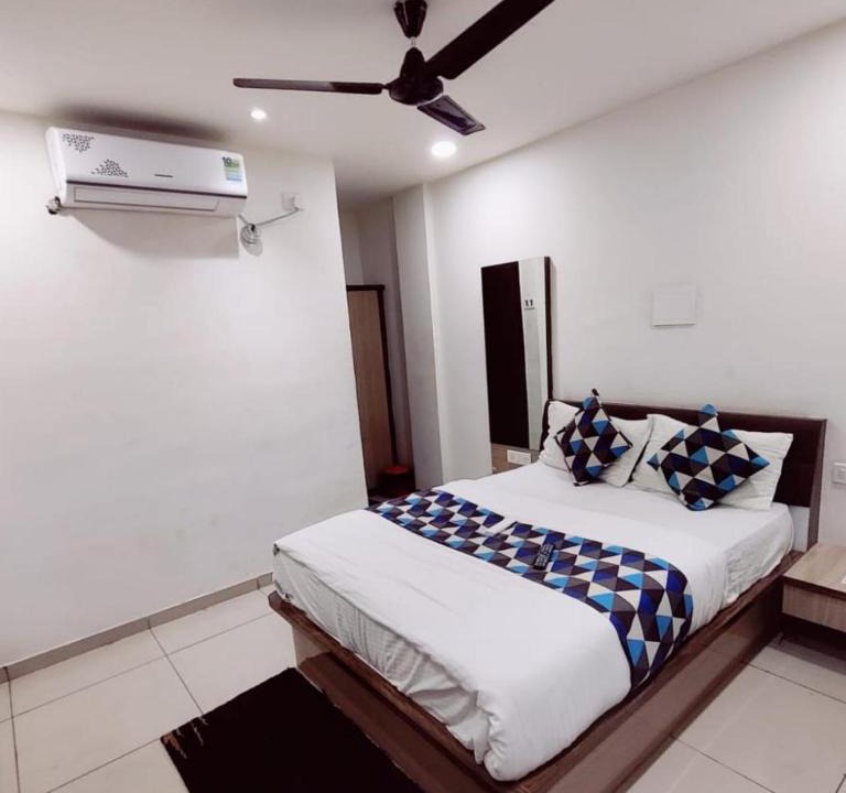 Vadodara Hotel | Hotel Mansarovar,Vadodara