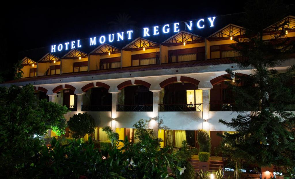 Mount Abu Hotel | Hotel Mount Regency by SAH