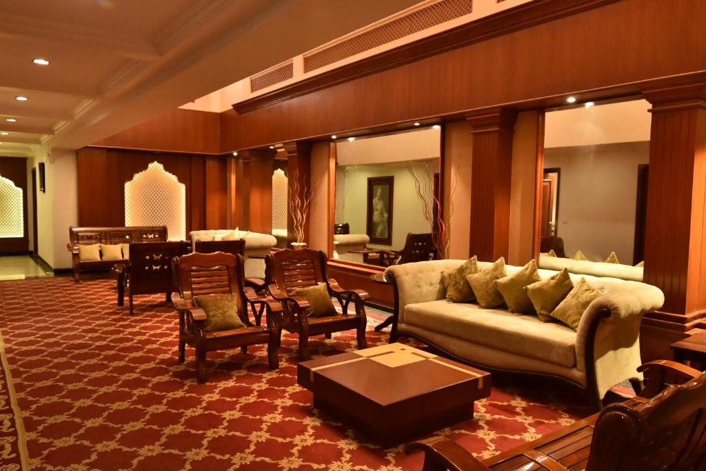 Air Force Area Hotel | Hotel Niky International