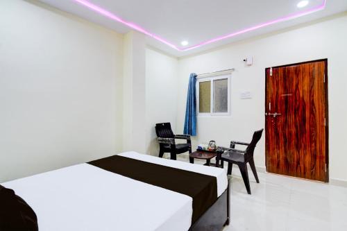 Hyderabad Hotel | HOTEL O SVR Jb Cricket ground