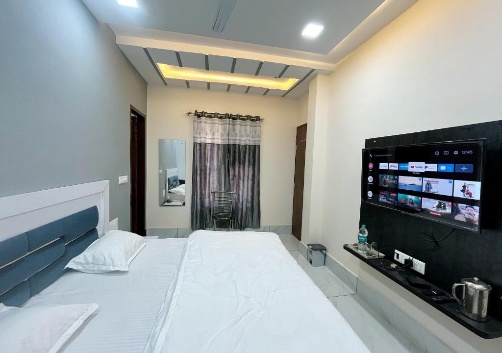 Rawatsar Hotel | Hotel Paramount