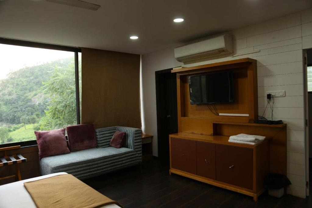 Abu Road Hotel | Hotel S9, Abu Road, near Ambaji temple