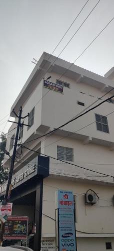 Alambagh Hotel | Hotel Solam Inn
