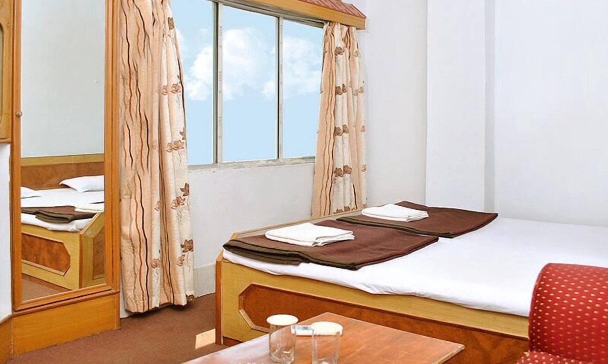 Deoghar Hotel | Hotel Yashoda International