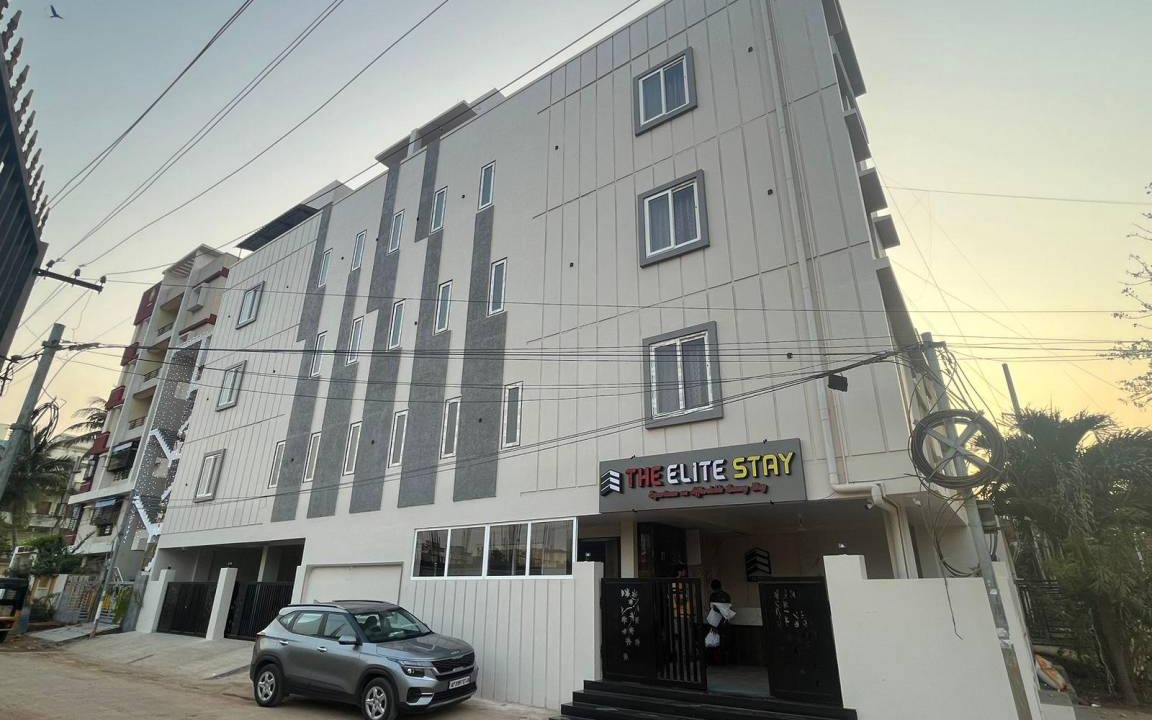 Madhurawada Hotel | 110 m² Hotel ∙ 2 guests