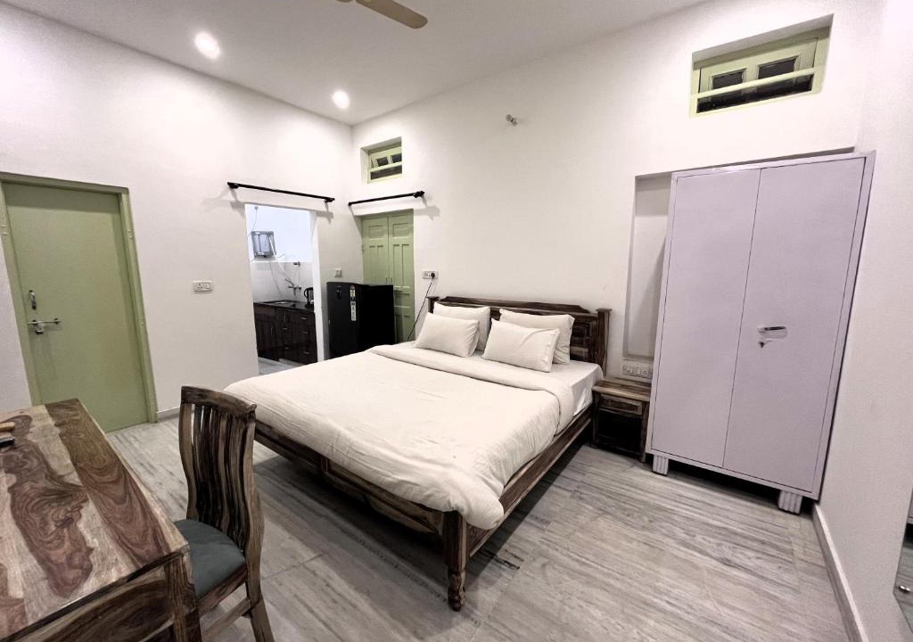 Bani Park House | INDERPURA HOUSE