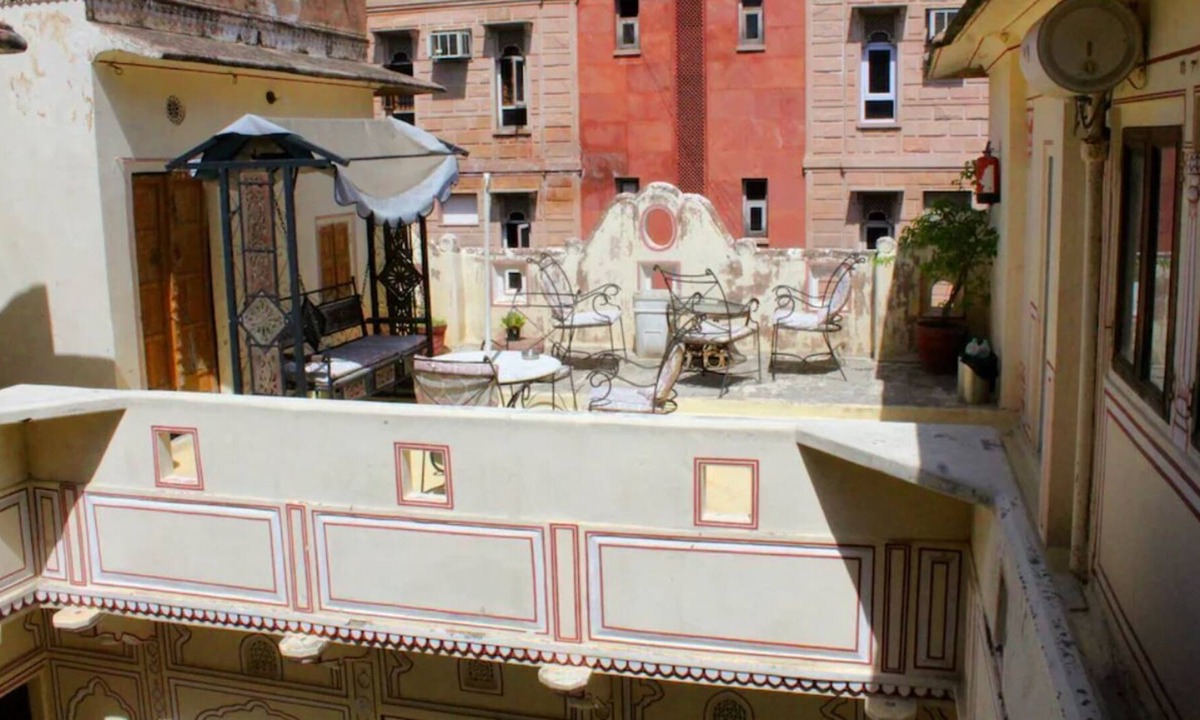Pink City Apartment | JAIPUR HAVELI-Triple Room