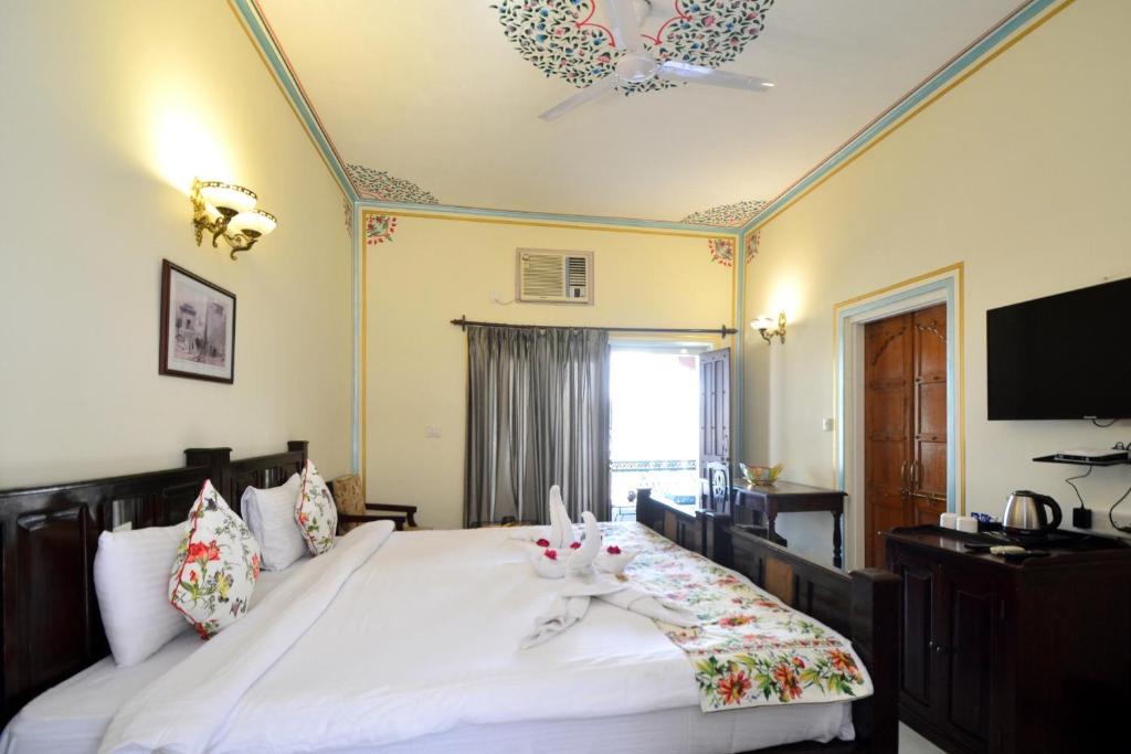 Bani Park Bed & Breakfast | Jaipur Vintage House