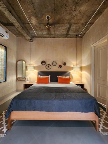 RK Puram Hostel | JHouse near Bhikaji