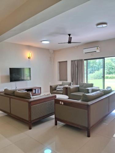 Sanand Villa | Kalhaar Blues And Greens Premium Villa