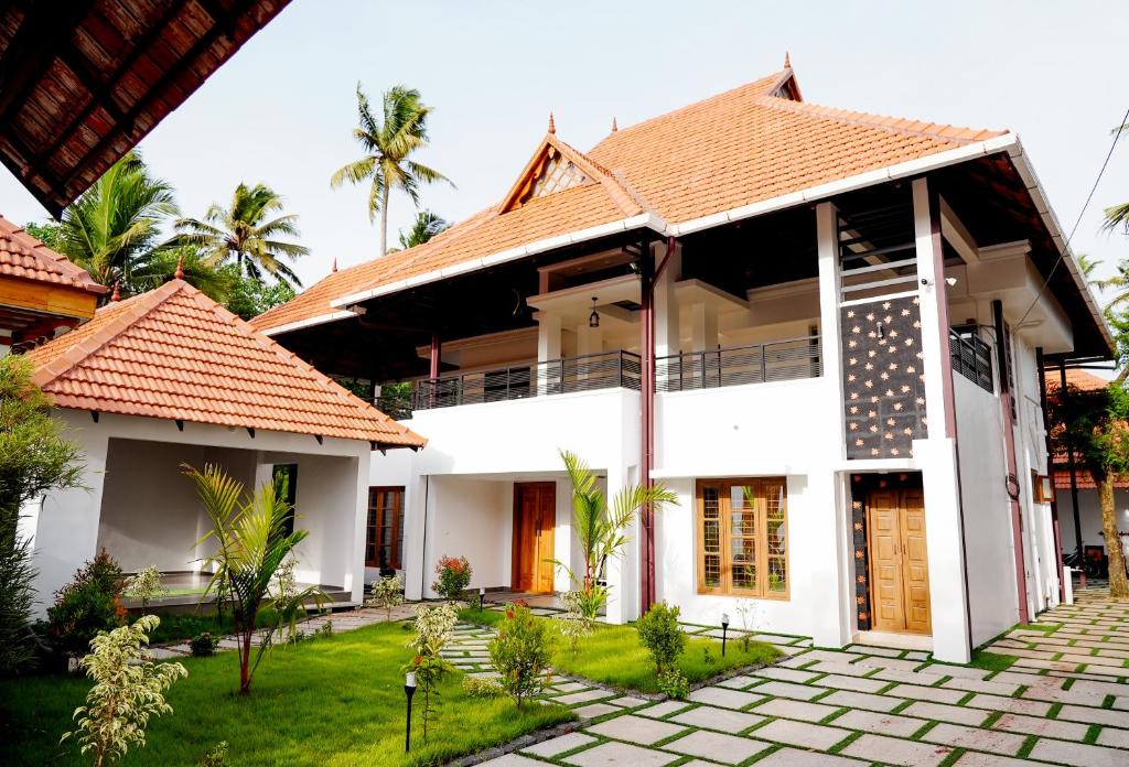 Munroe Island Resort | Kalloos Island Backwater Resort