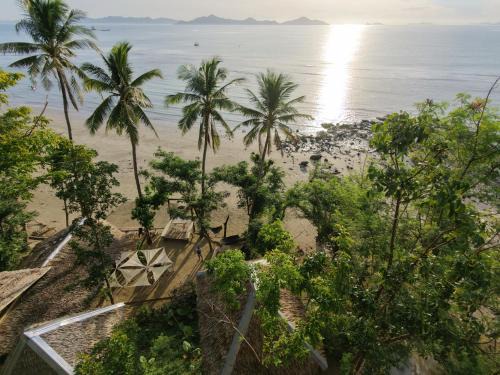 El Nido House | Kamp Tapik - Sibaltan