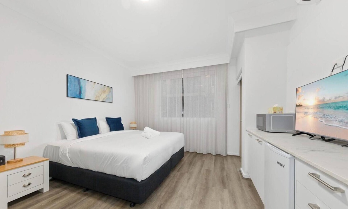 Camperdown Apartment | KozyGuru | Camperdown | Modern Studio near USYD