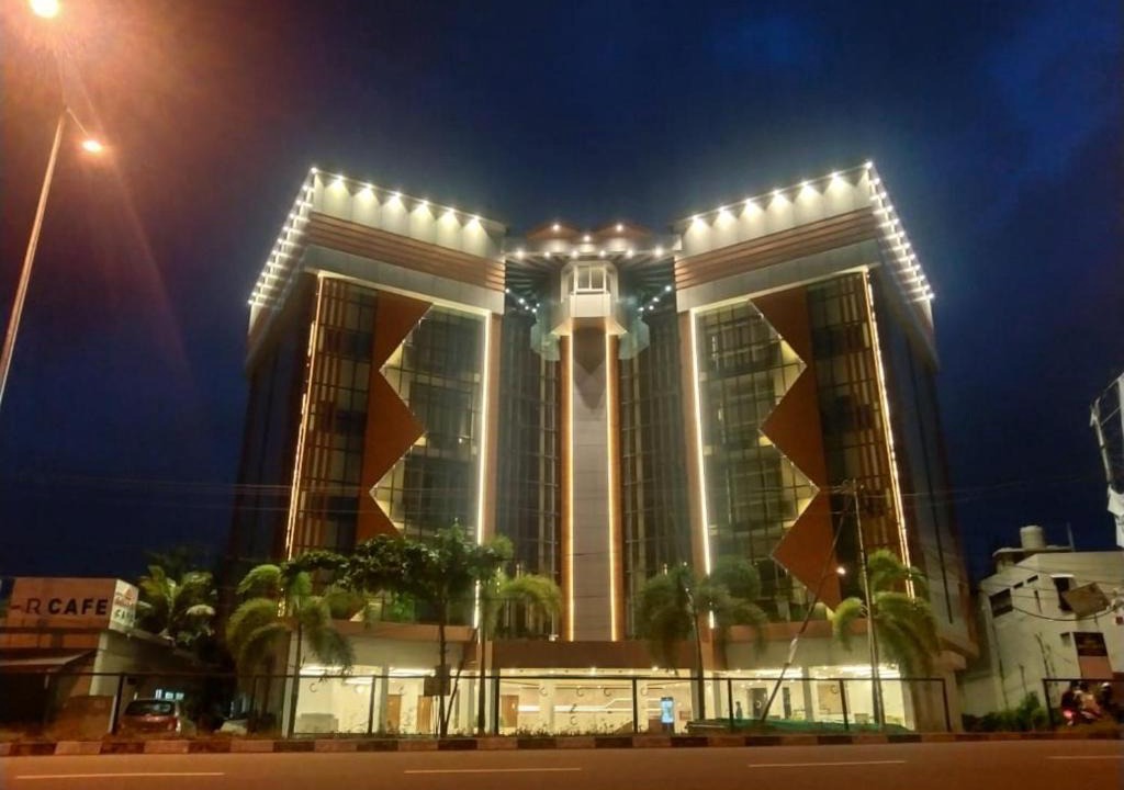 Karumom Hotel | KTDC Grand Chaithram