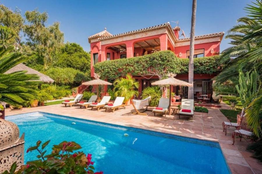 Saunta Vaddo House | La Fuera Vacation Home