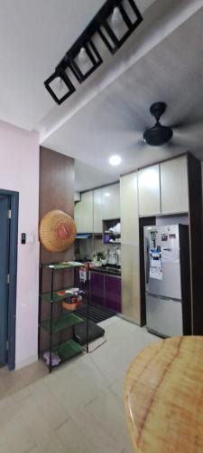 Cyberjaya Apartment | Lake front homestay Cyberjaya