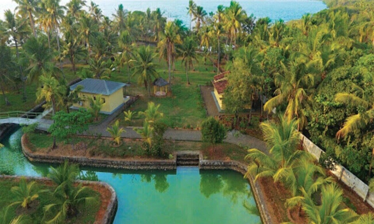 Andhakaranazhy Resort | Lake Vechoor Villas By BRDGE HOSPITALITY
