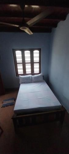 Edava House | Lake View Homestay