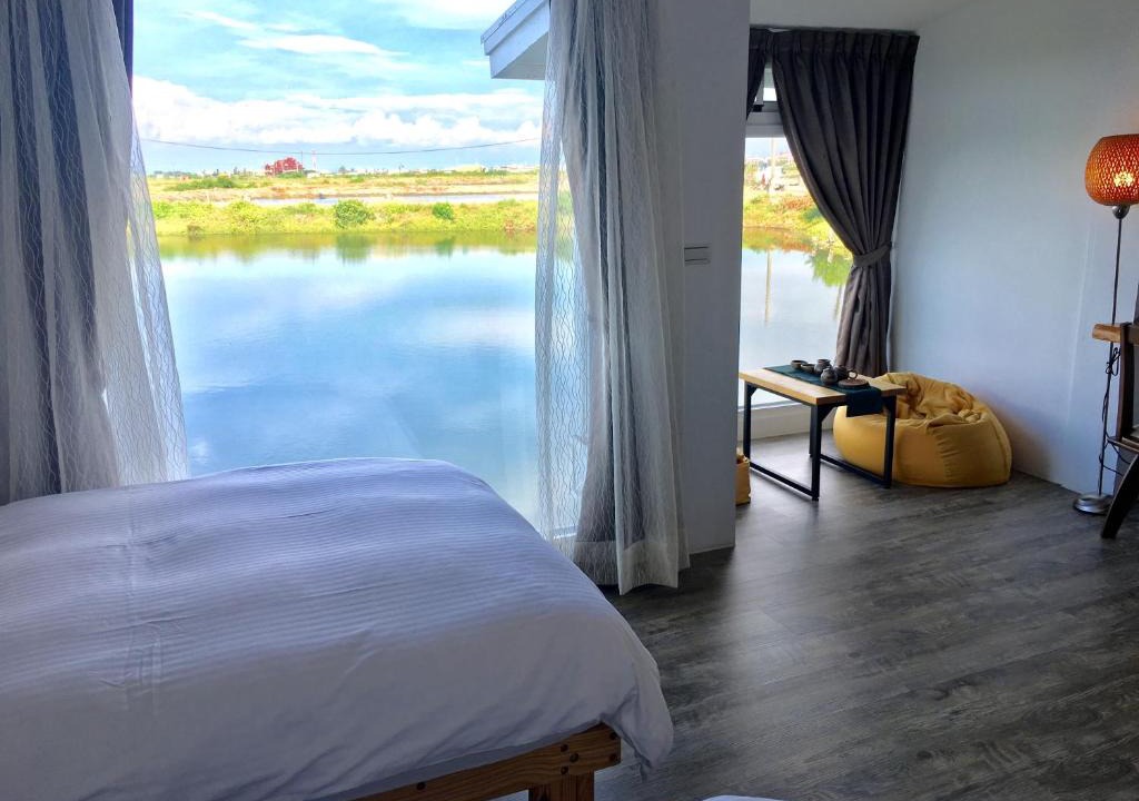 Qigu District Bed & Breakfast | Lan People Villa