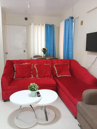 Pagadian Apartment | LazyDaze Pagadian Staycation -Wifi ,Netflix, Near Airport