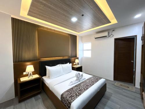 Caticlan Hotel | LDR Travellers Inn