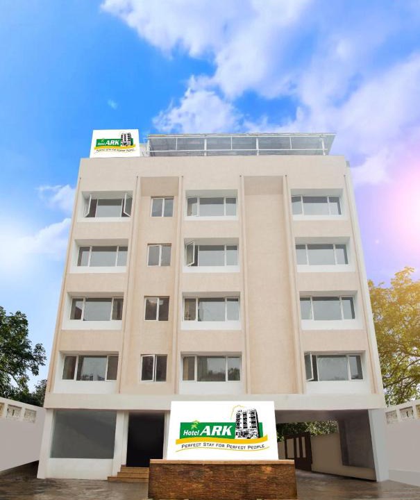 Kumbakonam Hotel | Lee-Benz ARK HOTEL