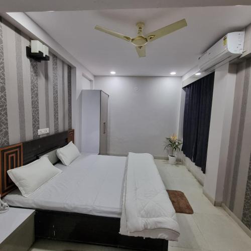 Indore Apartment | Leela Homestay Indore - Jasmine - One BHK luxury apartment