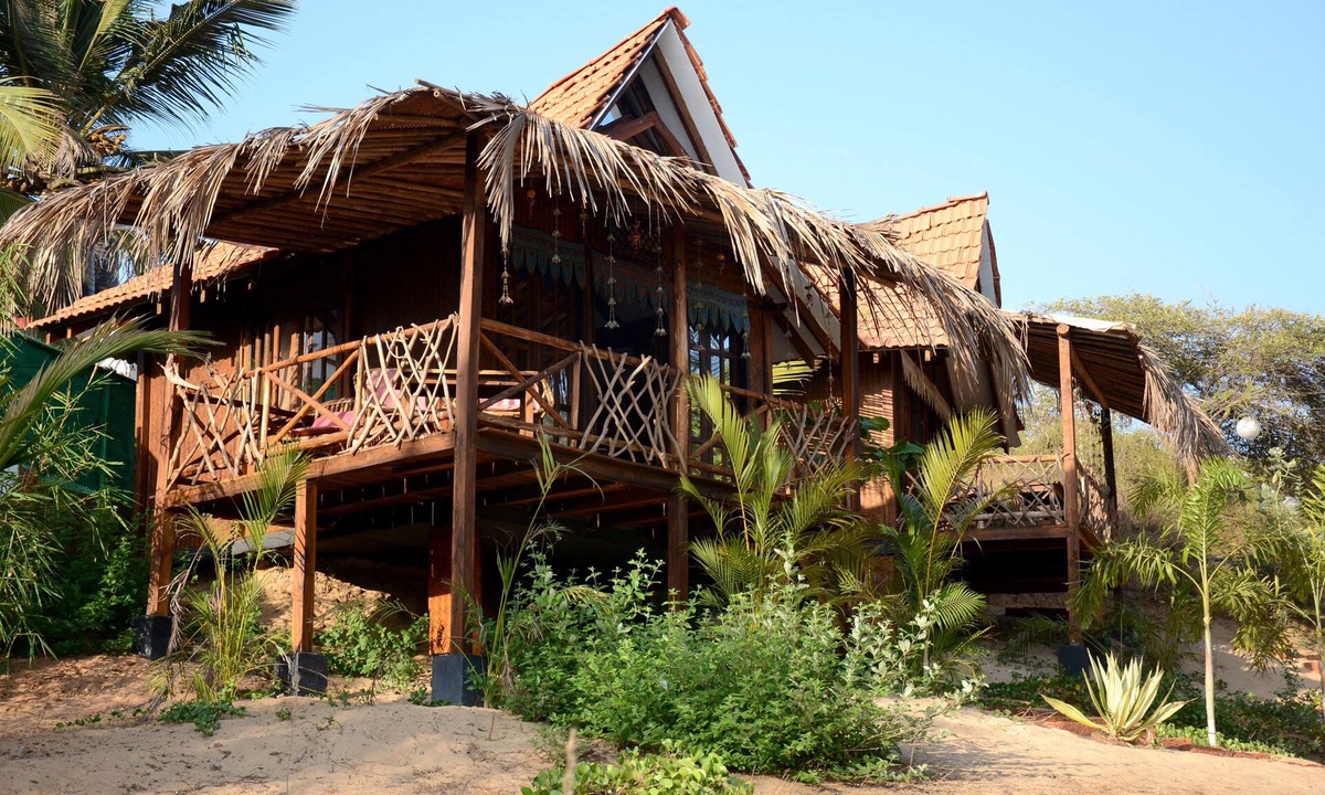Saunta Vaddo House | Little India Beach Cottages