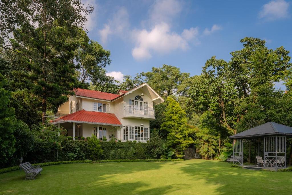 Bullawala Villa | LohonoStays Ivy Cottage