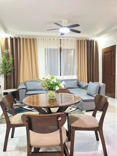 Los Banos Bed & Breakfast | Los Glomos RestHub