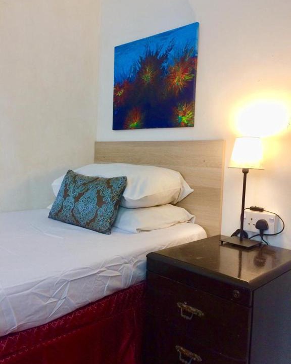 Batu House | Low Budget Economy SingleBed Bedroom in Aman Puri, Kepong