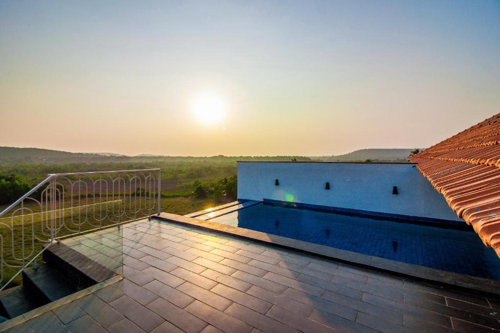 Marra Apartment | Luxury 3bhk private pool penthouse