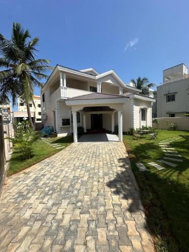 Sadras Villa | Luxury 5BHK Villa