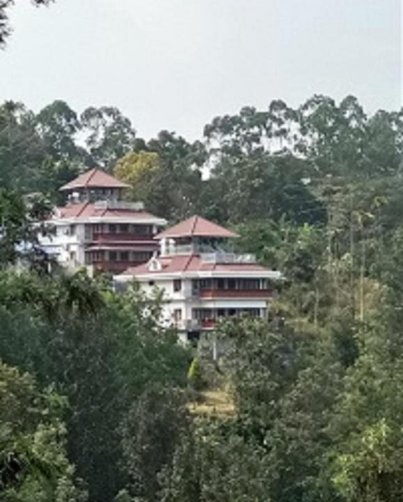 Anachal Villa | Luxury cottages with beautiful mountain view