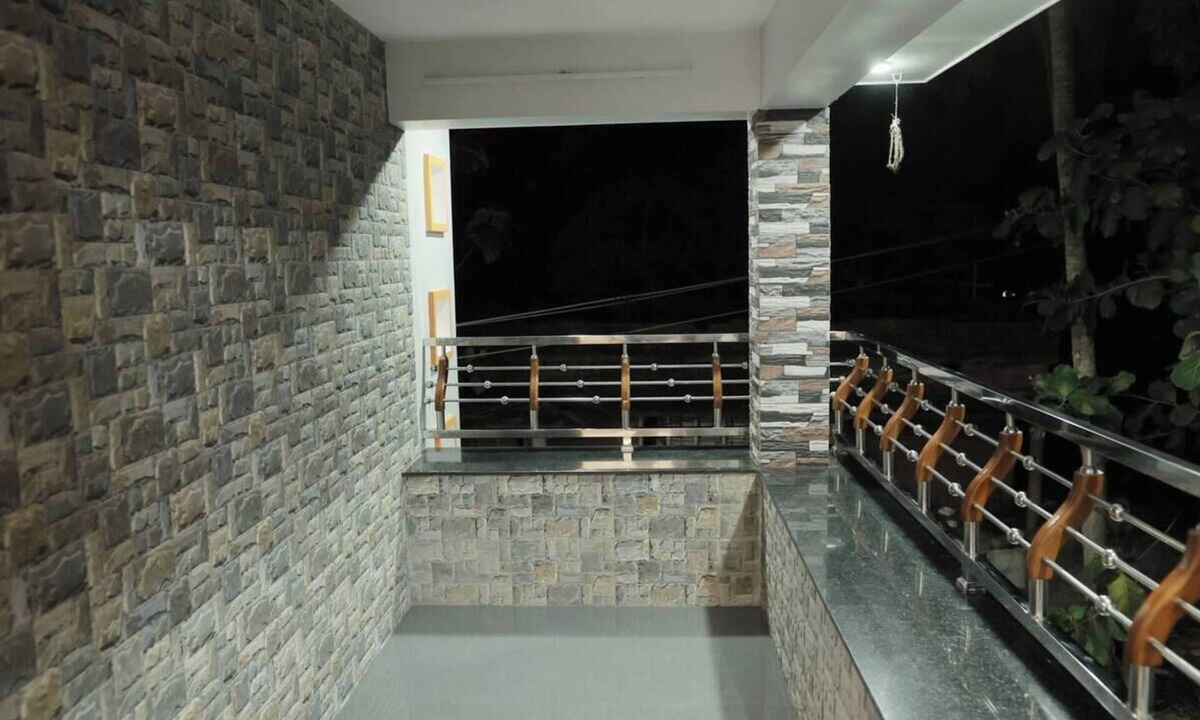 Thiruvananthapuram House | Mansion Luxury ServiceVillan